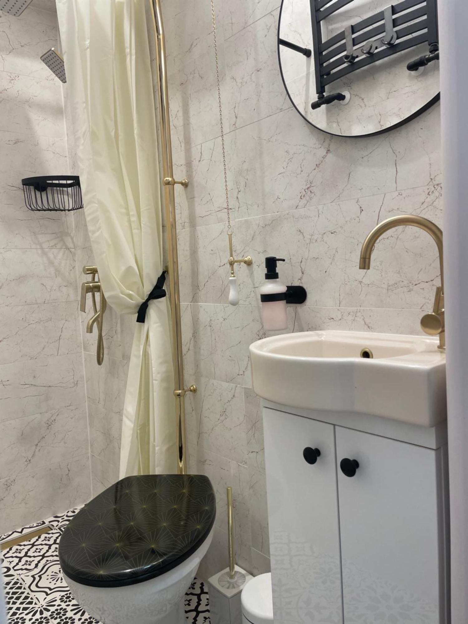 Апартаменты Studio Alice Romana Square Бухарест Экстерьер фото