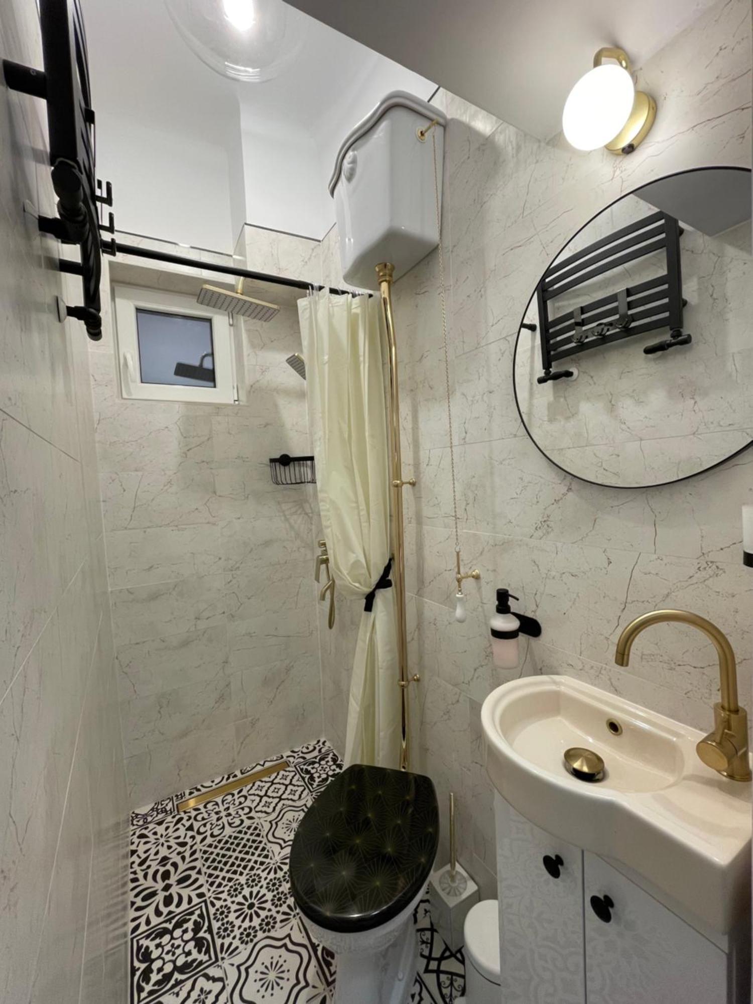 Апартаменты Studio Alice Romana Square Бухарест Экстерьер фото