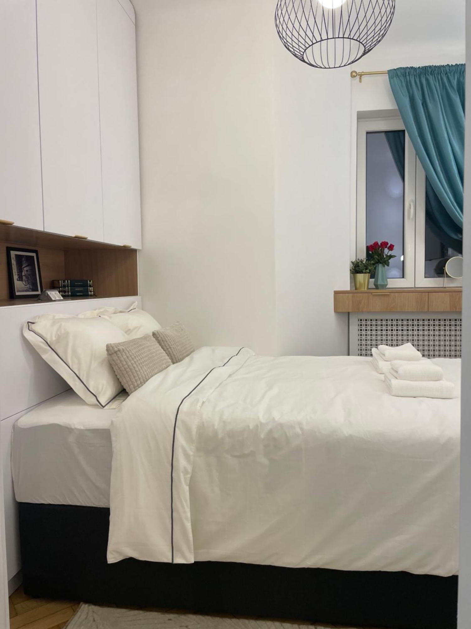 Апартаменты Studio Alice Romana Square Бухарест Экстерьер фото